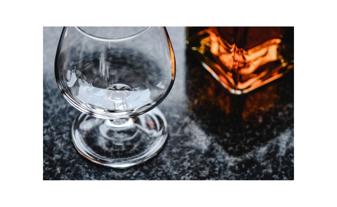 Armagnac : guide complet d'une eau-de-vie française