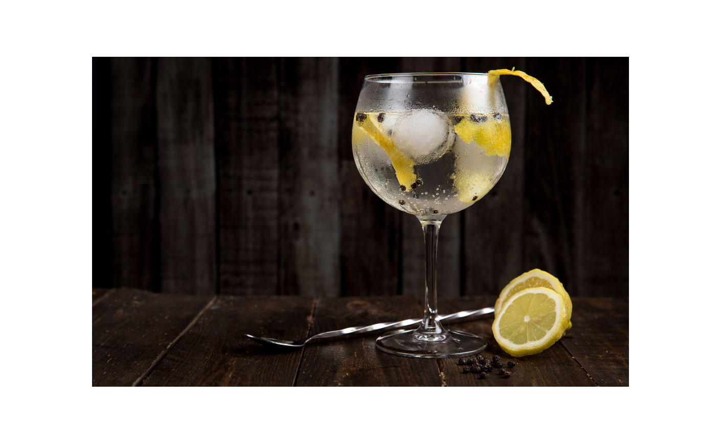 Gin français : guide complet pour comprendre et choisir